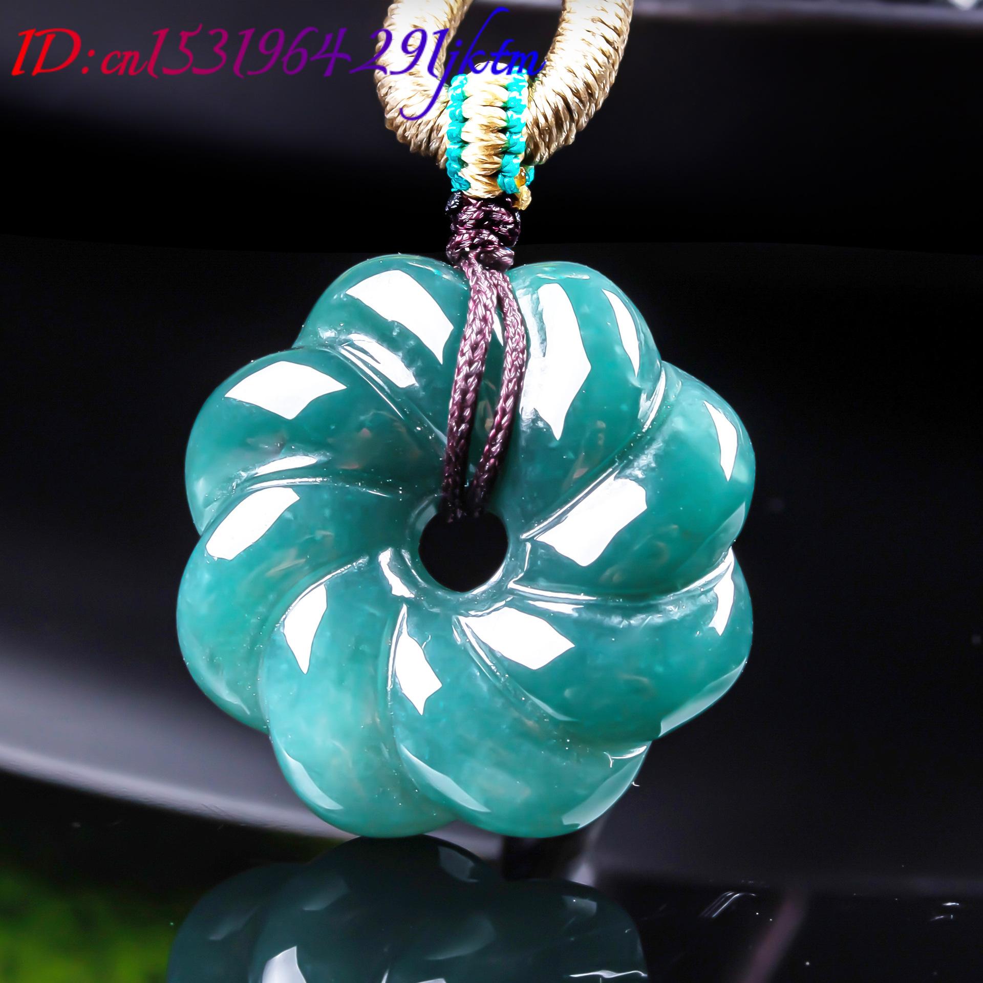 Collier avec pendentif en jade - Jewelry & Watches Store avis et prix