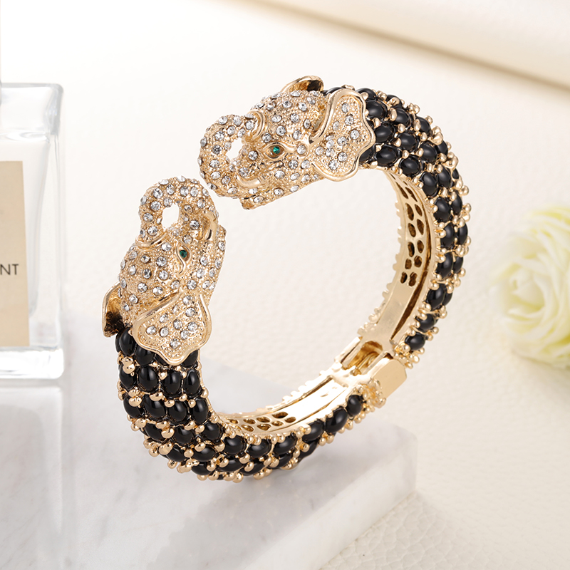 Sally's Paradise-Bracelets en  - Paradise Jewelry & Watches Llc Photos avis et prix